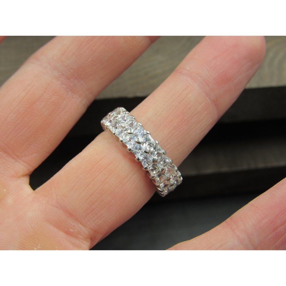 Size 6 Sterling Silver Round Cut Wide Cubic Zirconia Band Ring - Picture 3 of 7